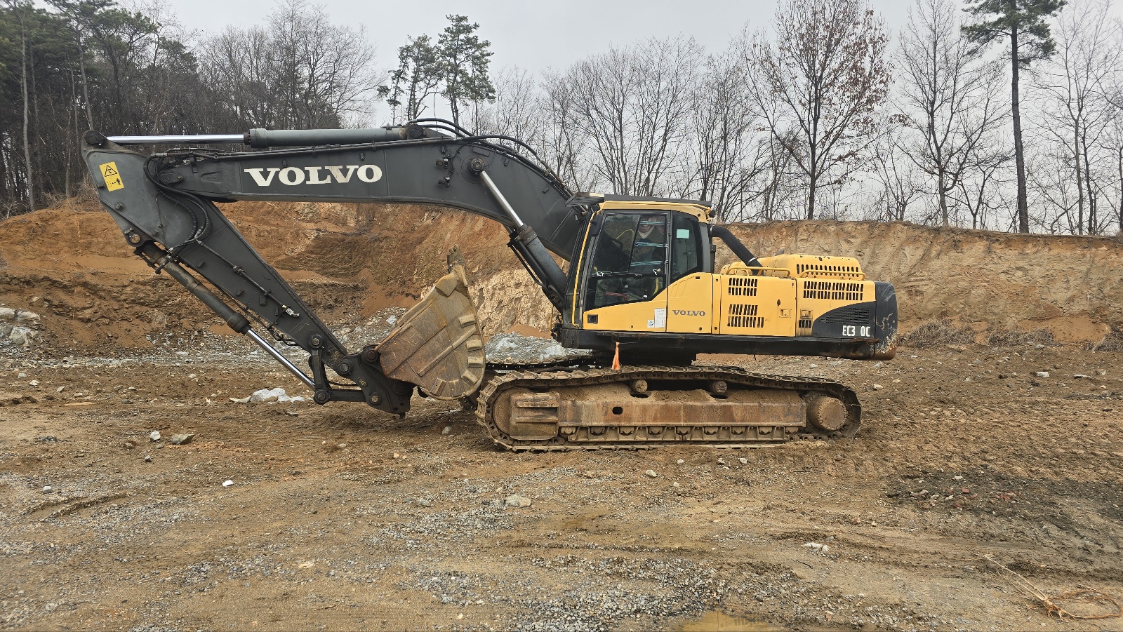 2012 VOLVO  EC360CL  판매합니다. (8665)